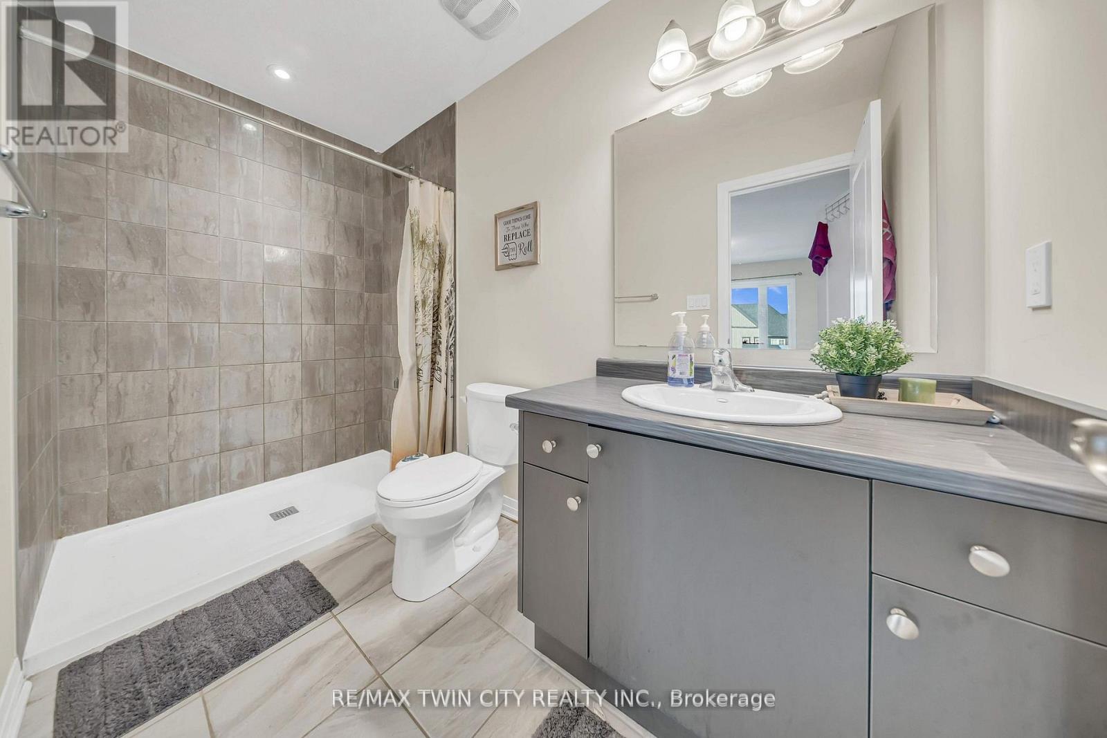 23 Valencia Avenue, Kitchener, Ontario  N2R 0R7 - Photo 25 - X14105320