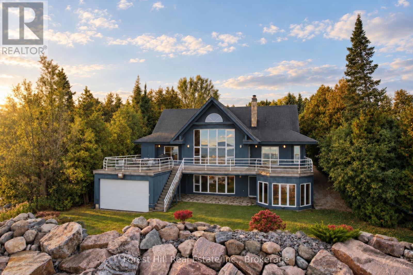 223 Cameron Street, Blue Mountains, Ontario  N0H 2P0 - Photo 2 - X14105424
