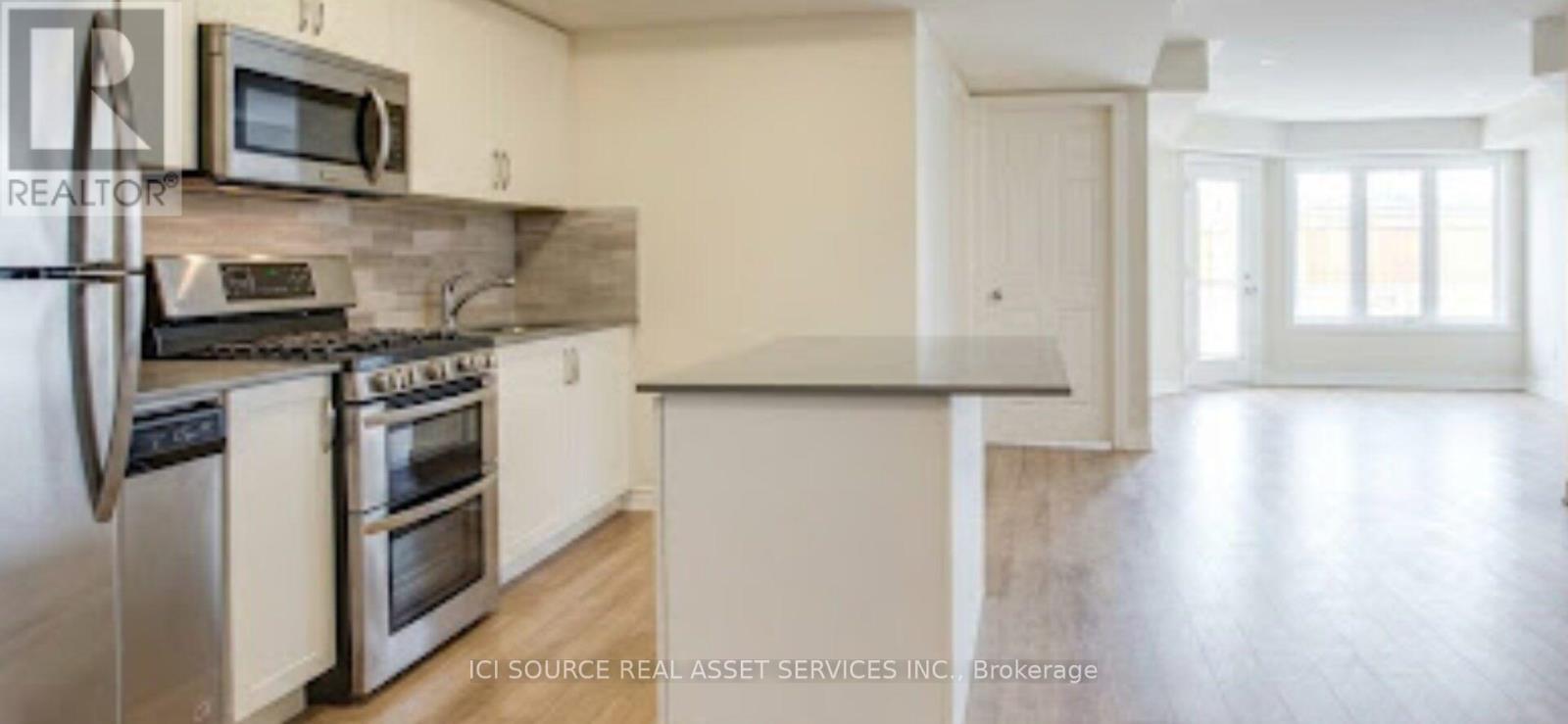 1501 - 2420 Baronwood Drive, Oakville, Ontario  L6M 0X6 - Photo 3 - W14105402