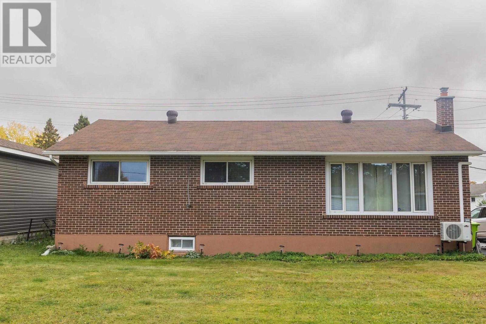 13 Pentagon Blvd, Sault Ste. Marie, Ontario  P6B 5H9 - Photo 23 - SM262944