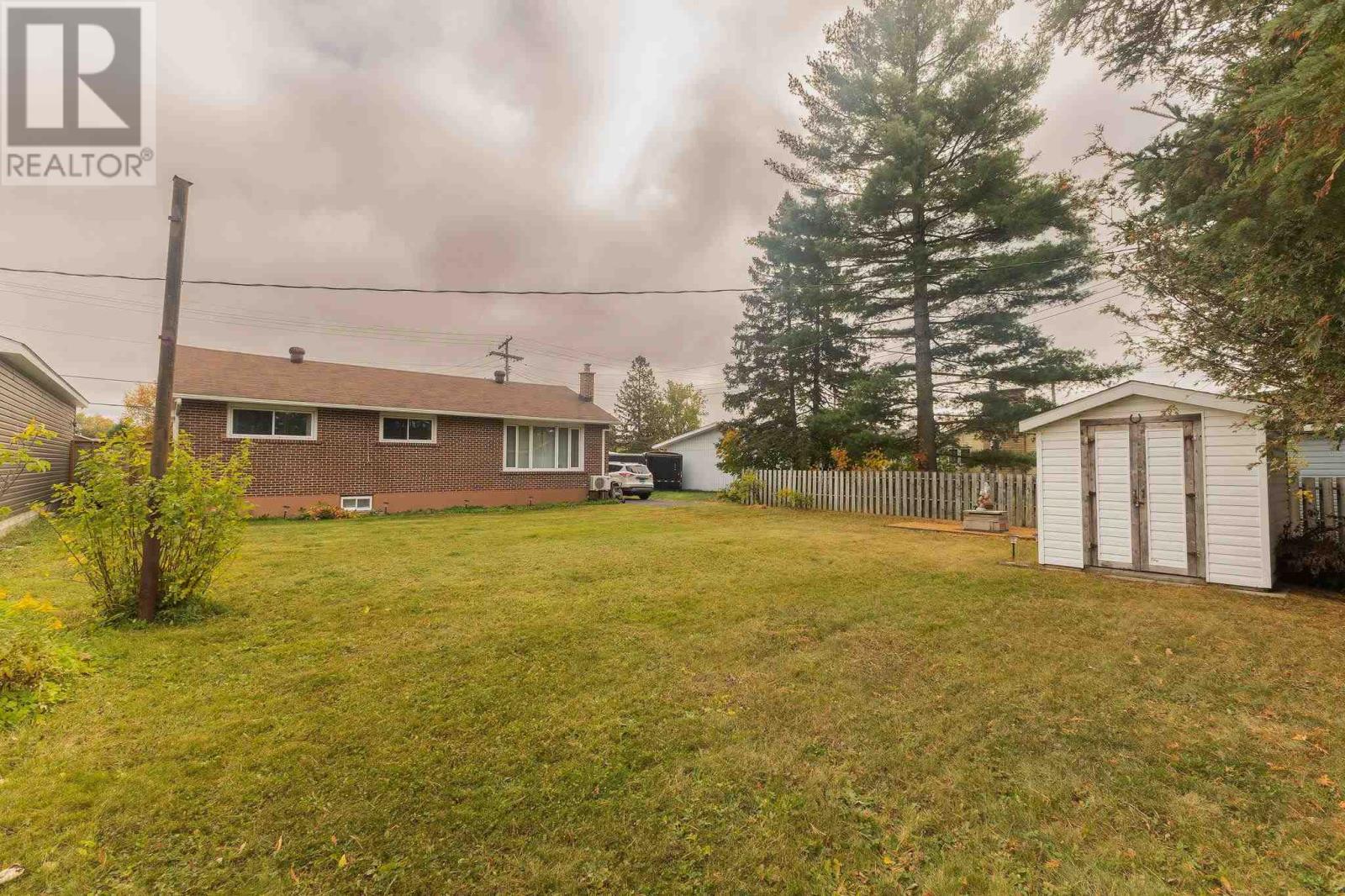 13 Pentagon Blvd, Sault Ste. Marie, Ontario  P6B 5H9 - Photo 24 - SM262944