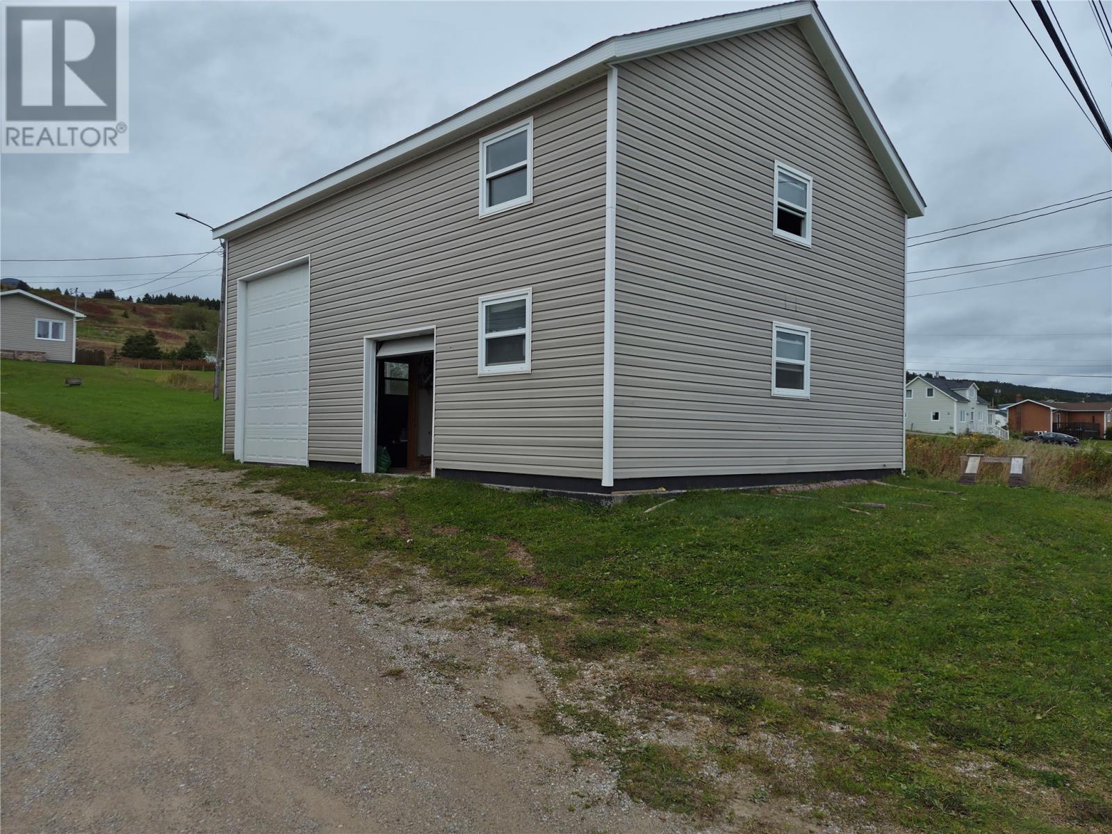 898 Oceanview Drive, Cape St George — photo 34