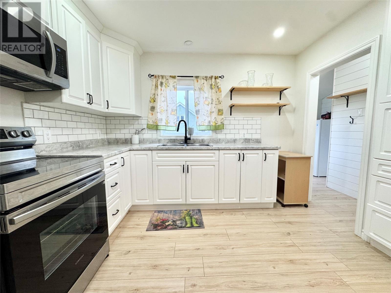 3 Russhann Street, Lewisporte — photo 10