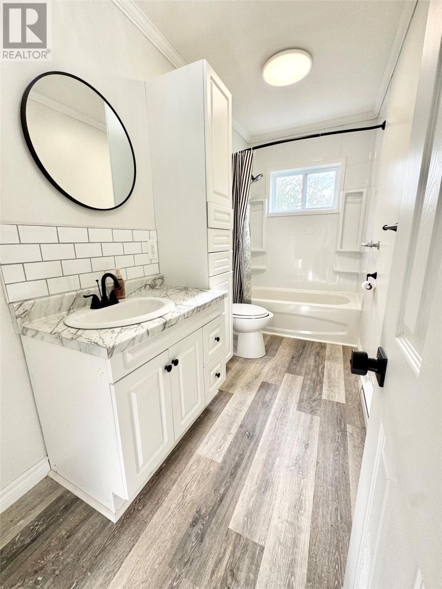 3 Russhann Street, Lewisporte — photo 32