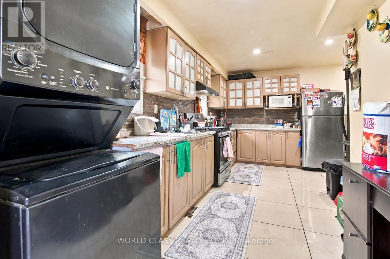 31 Ivybridge Drive, Brampton, Ontario  L6V 2X1 - Photo 31 - W13794194