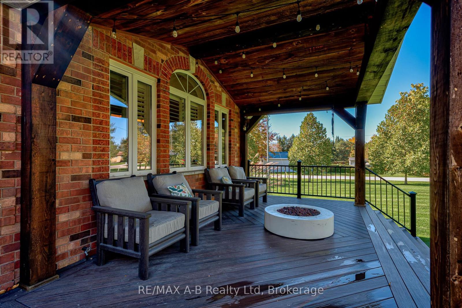 2256 Webster Street, Perth East (Shakespeare), Ontario  N0B 2P0 - Photo 40 - X14105446