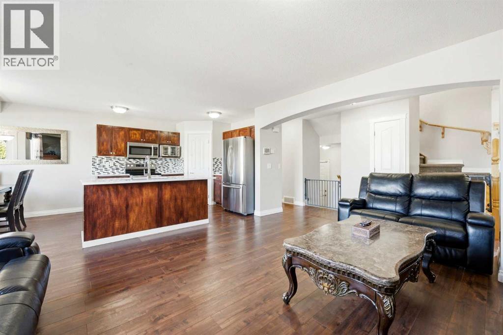 1412 Bayside Avenue SW, Airdrie, Alberta  T4B 2X4 - Photo 7 - A2349541