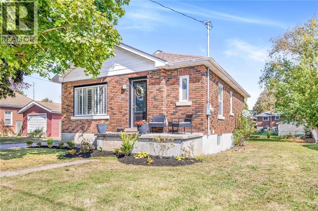 12 Patricia Street, Brantford, Ontario  N3T 1W5 - Photo 1 - 40872825