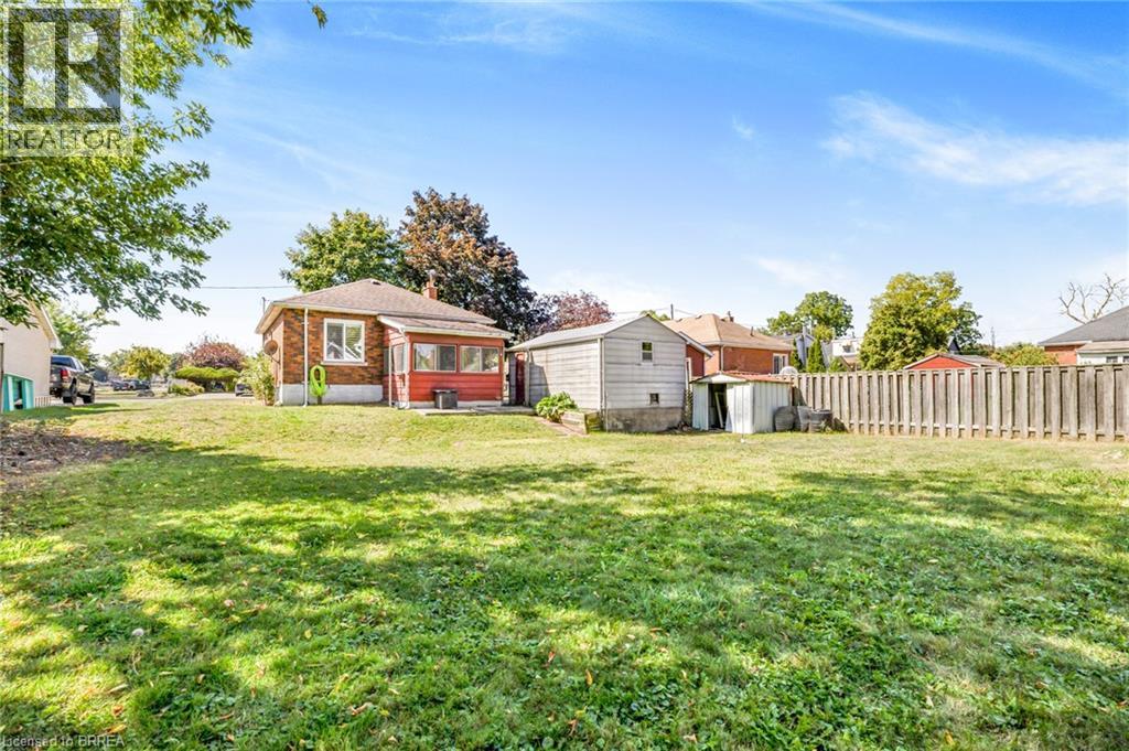 12 Patricia Street, Brantford, Ontario  N3T 1W5 - Photo 16 - 40872825