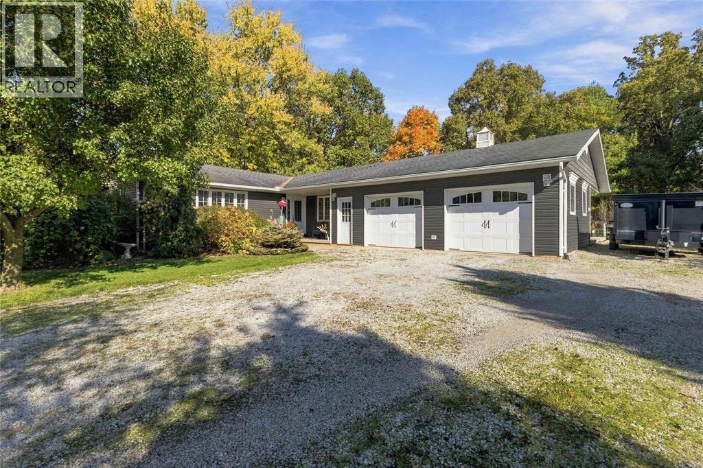 6182 WILLIAM STREET,Warwick-Watford,Ontario,N0M2S0,Canada