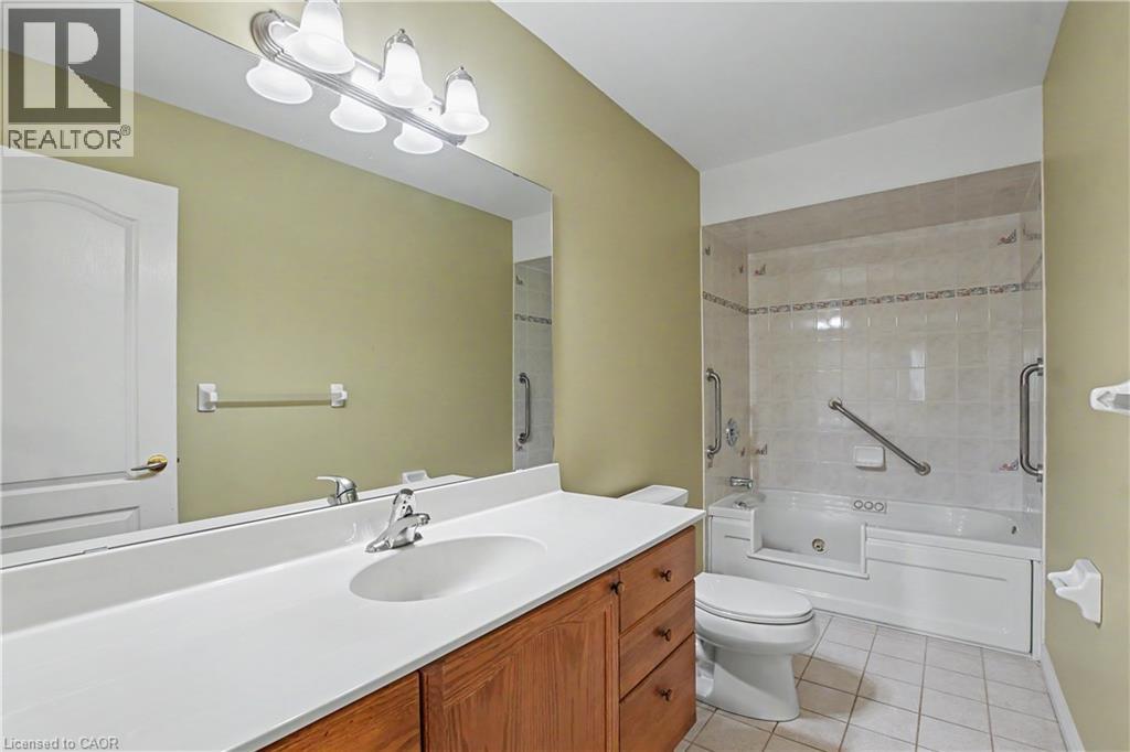 47 Main St N Street Unit# 14, Waterdown, Ontario  L9H 2P7 - Photo 16 - 40873234