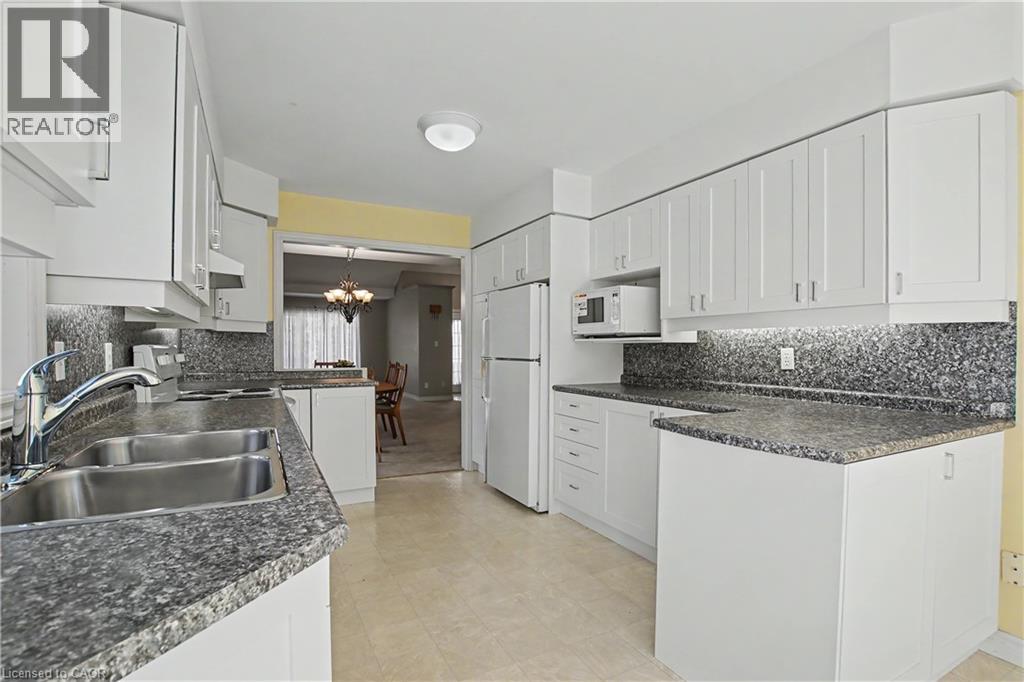 47 Main St N Street Unit# 14, Waterdown, Ontario  L9H 2P7 - Photo 10 - 40873234