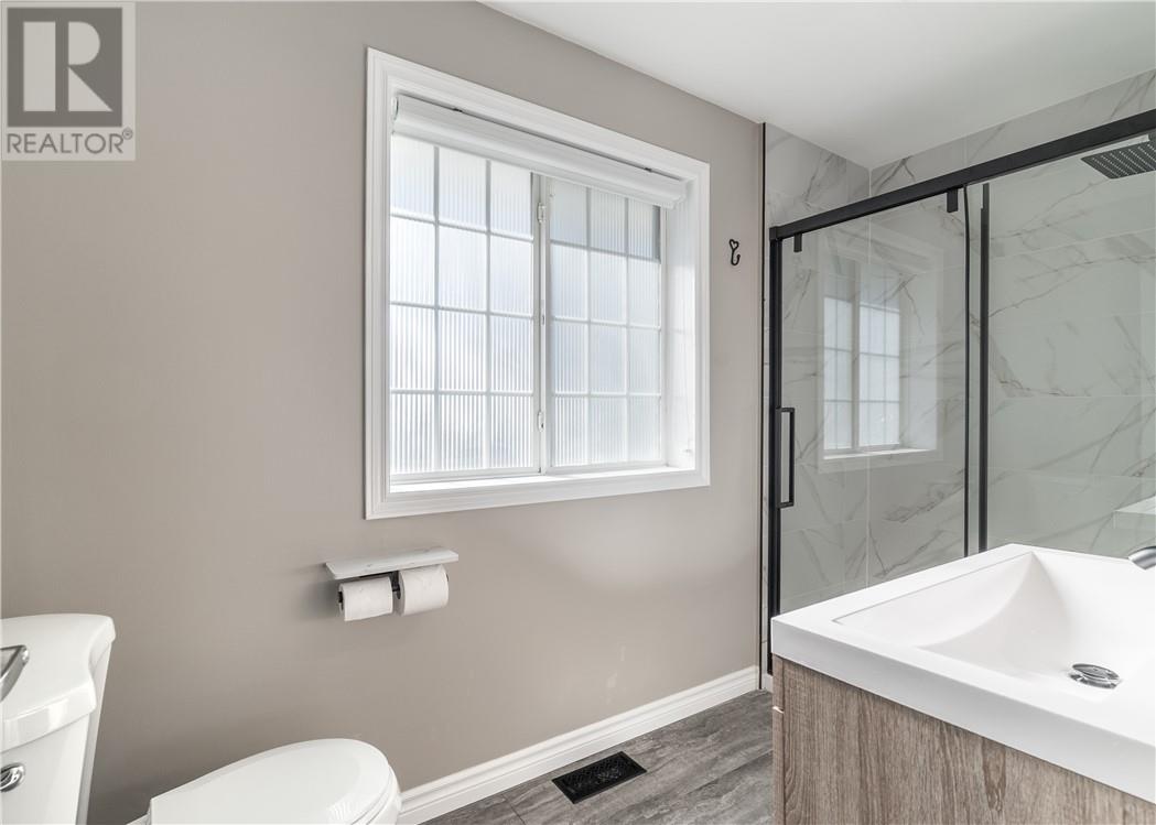 8 Rink, Copper Cliff, Ontario  P0M 1N0 - Photo 15 - 2131048
