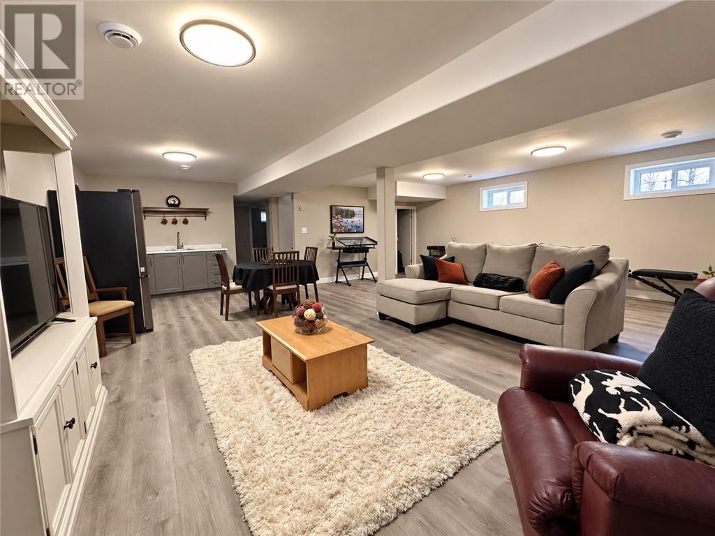 22 Walter Avenue, Lively, Ontario  P3Y 1C8 - Photo 25 - 2131003