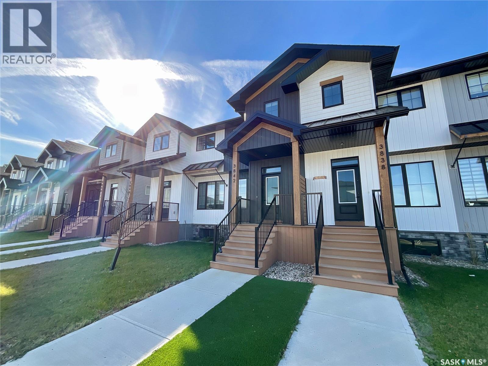 3842 Green Diamond Road, Regina, Saskatchewan  S4V 3T3 - Photo 2 - SK051592
