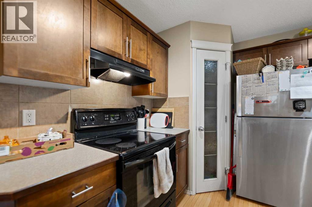195 Cranberry Close SE, Calgary, Alberta  T3M 0B5 - Photo 9 - A2353836