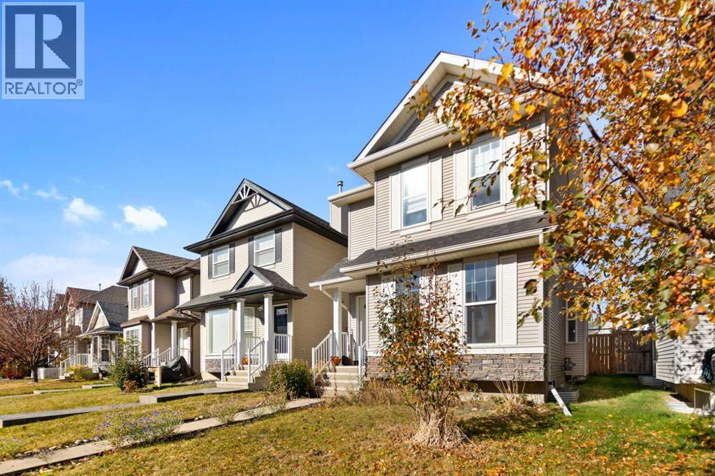 195 Cranberry Close SE, Calgary, Alberta  T3M 0B5 - Photo 3 - A2353836