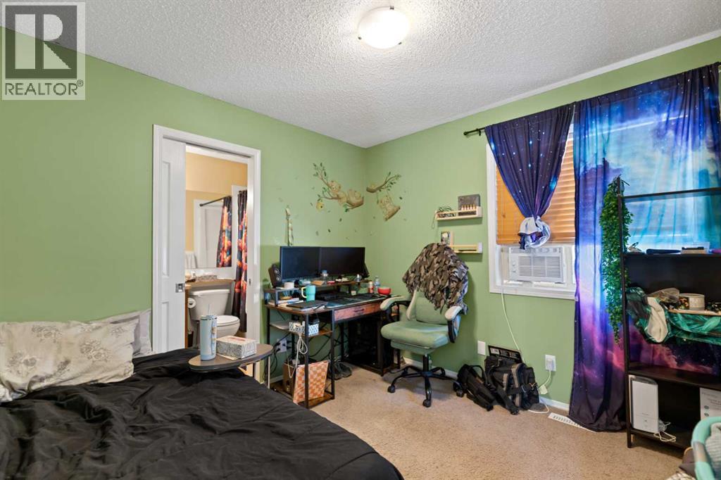 195 Cranberry Close SE, Calgary, Alberta  T3M 0B5 - Photo 22 - A2353836