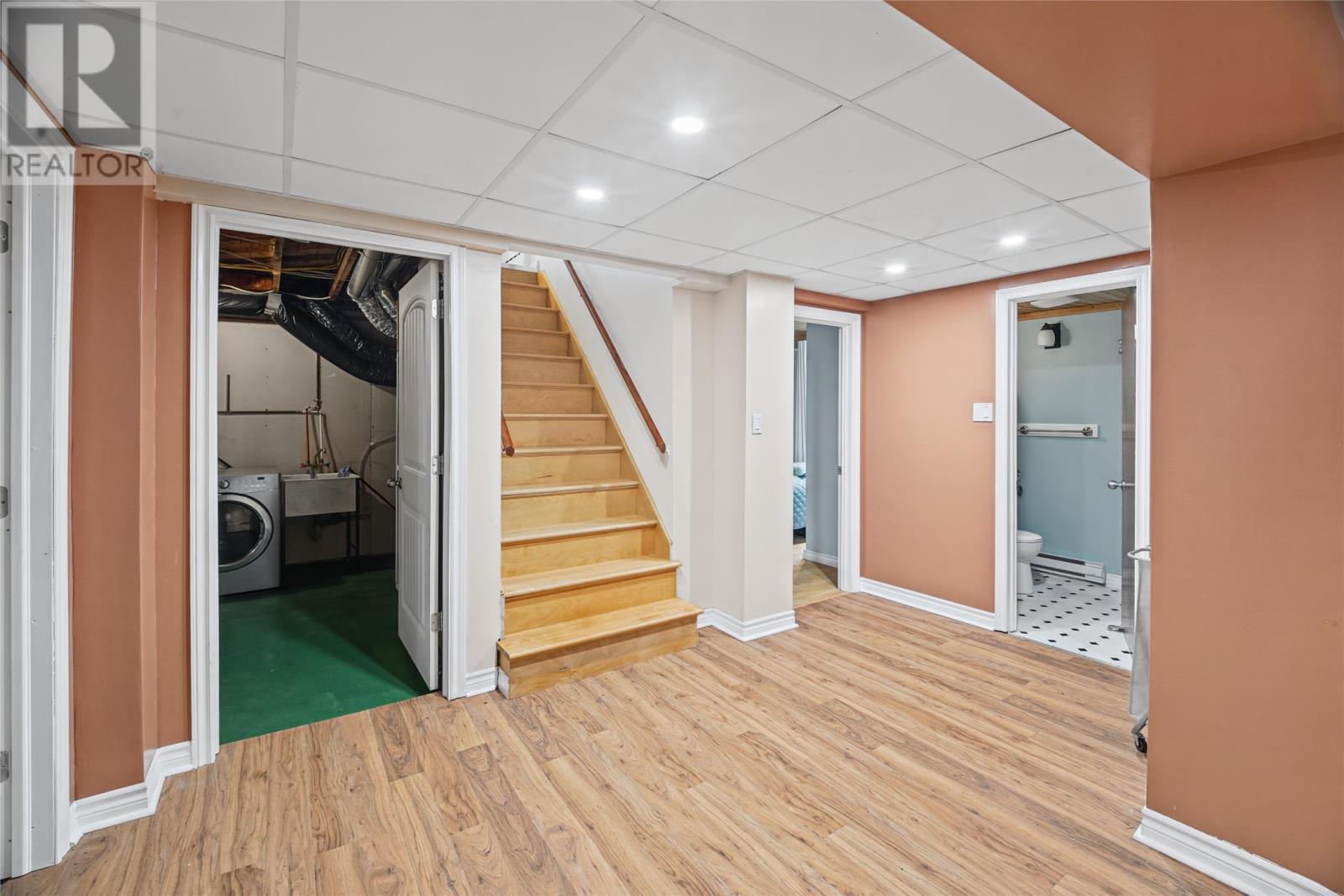 7 Macpherson Avenue, St. John's — photo 24