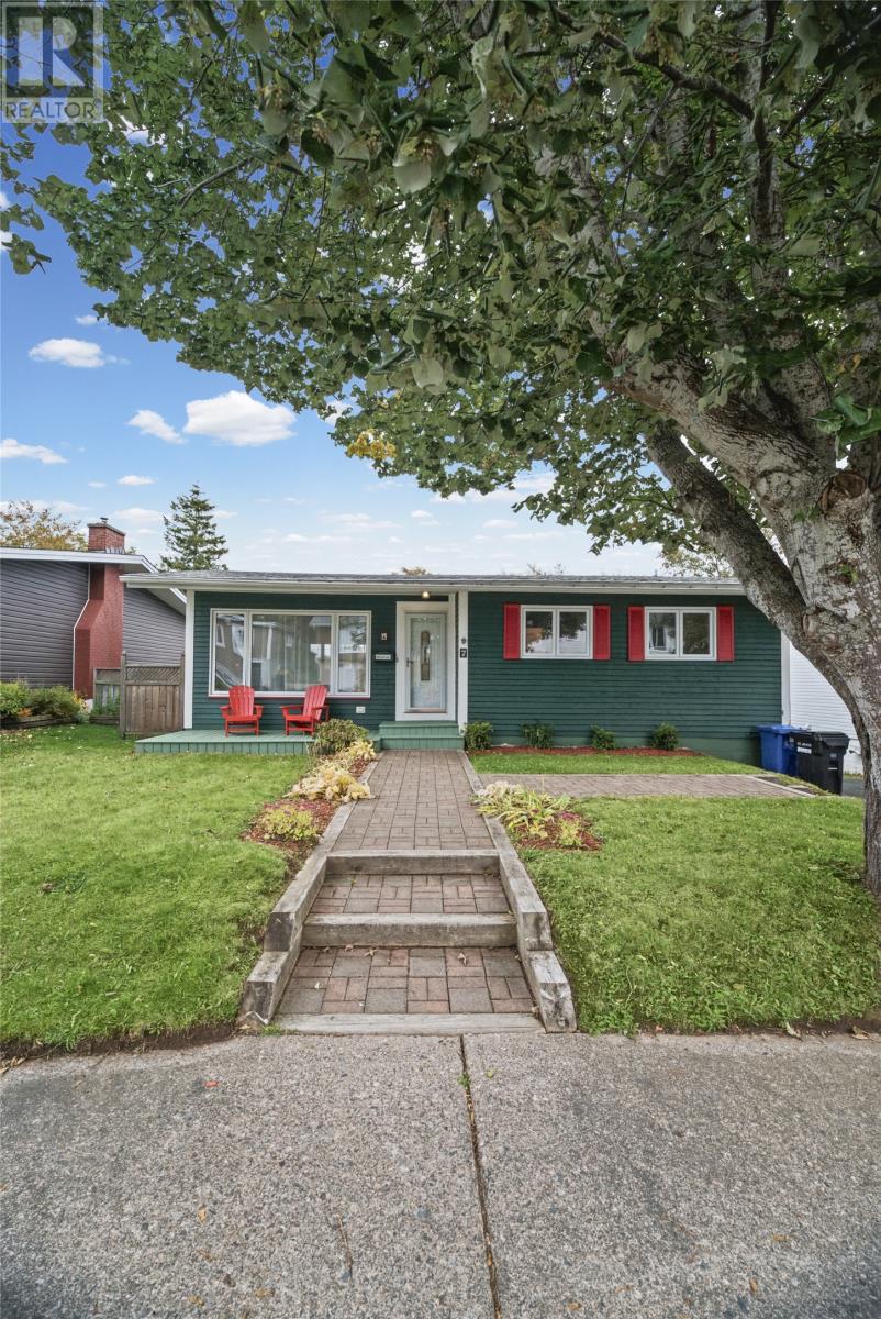 7 Macpherson Avenue, St. John's — photo 42