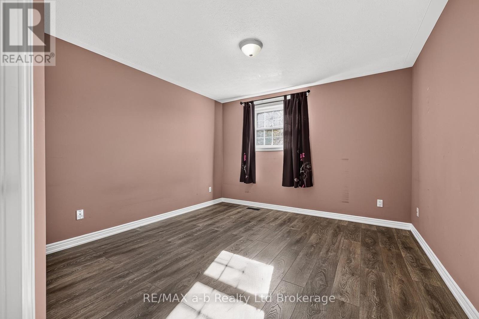 1 Wendy Calder Place, Woodstock, Ontario  N4T 1T4 - Photo 13 - X14105484