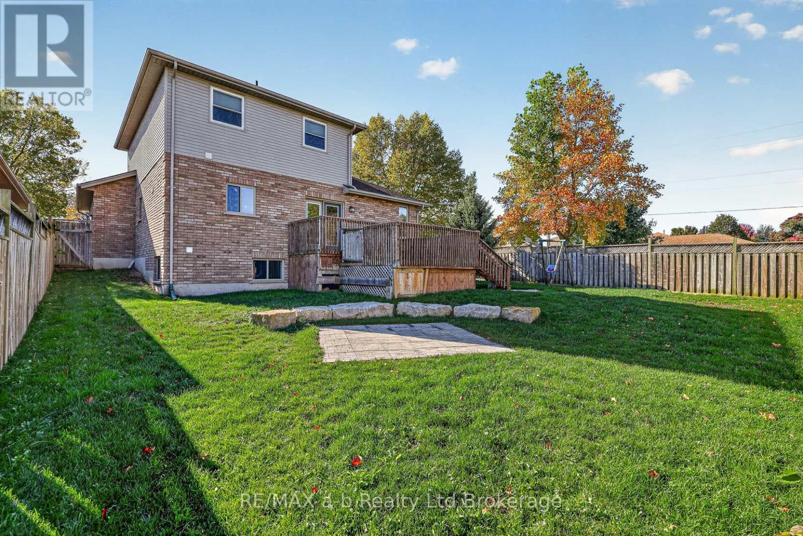 1 Wendy Calder Place, Woodstock, Ontario  N4T 1T4 - Photo 2 - X14105484