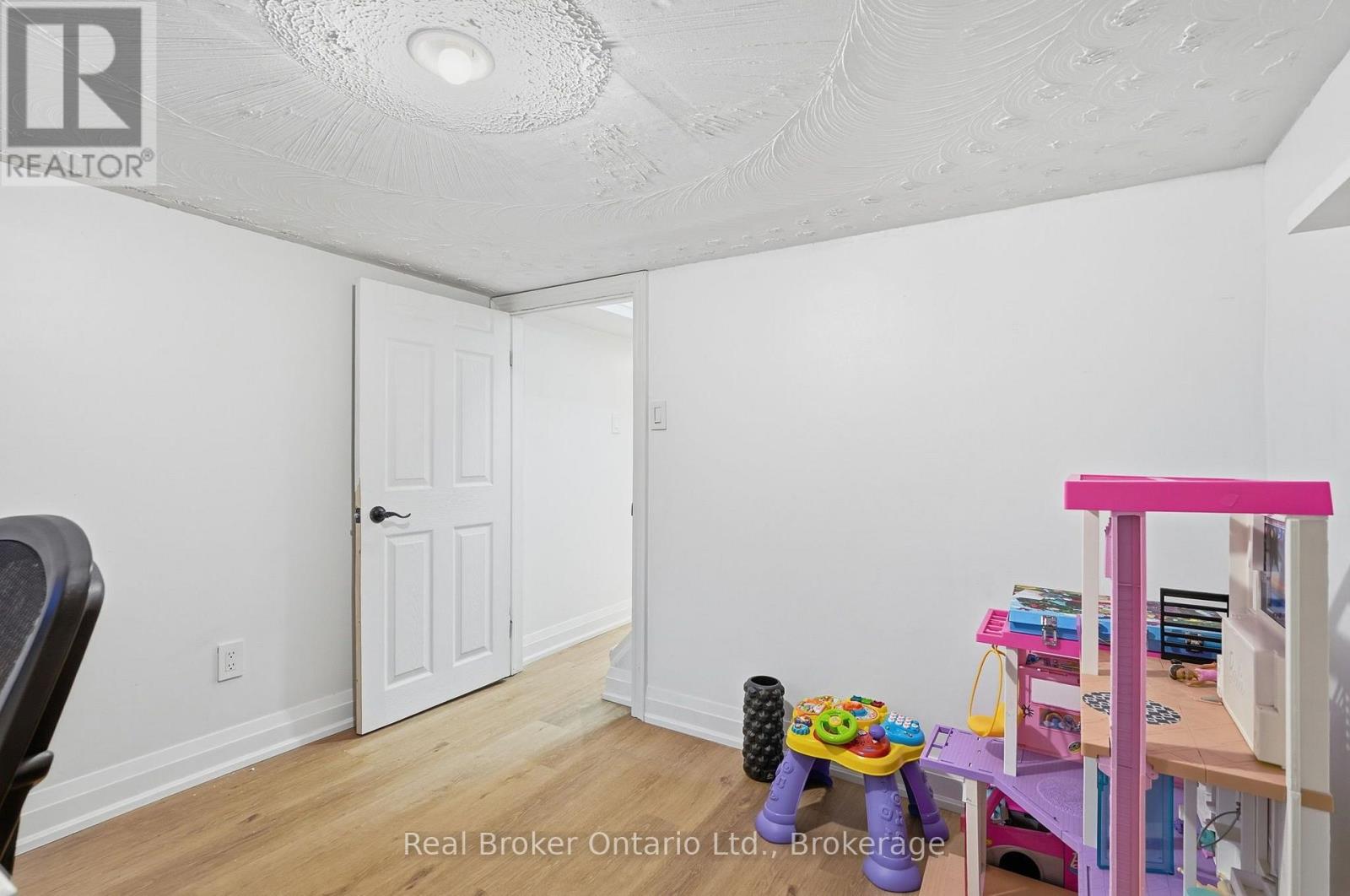 23 Barons Avenue N, Hamilton, Ontario  L8H 5A3 - Photo 29 - X14105542