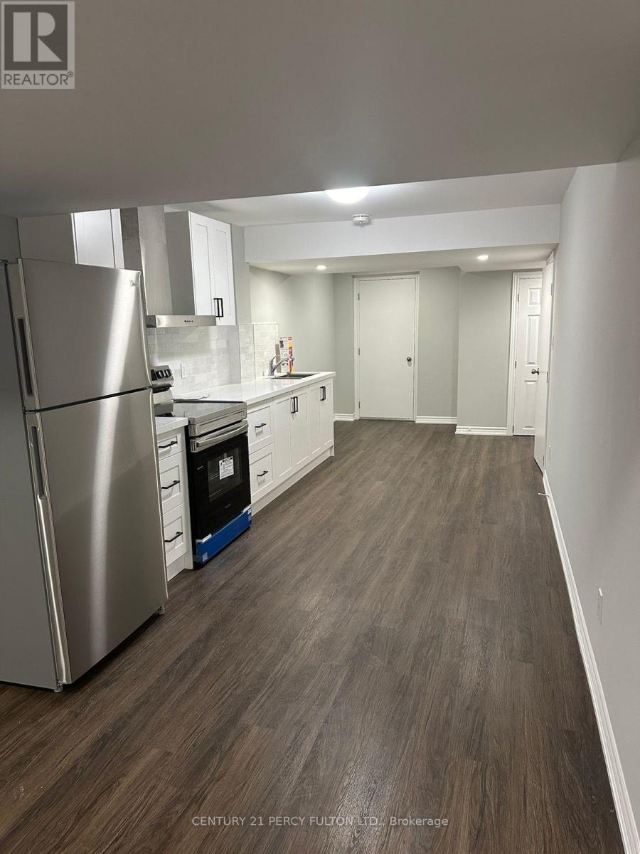 Bsmt - 897a Voyager Avenue, Pickering, Ontario  L1V 7G2 - Photo 2 - E14104484