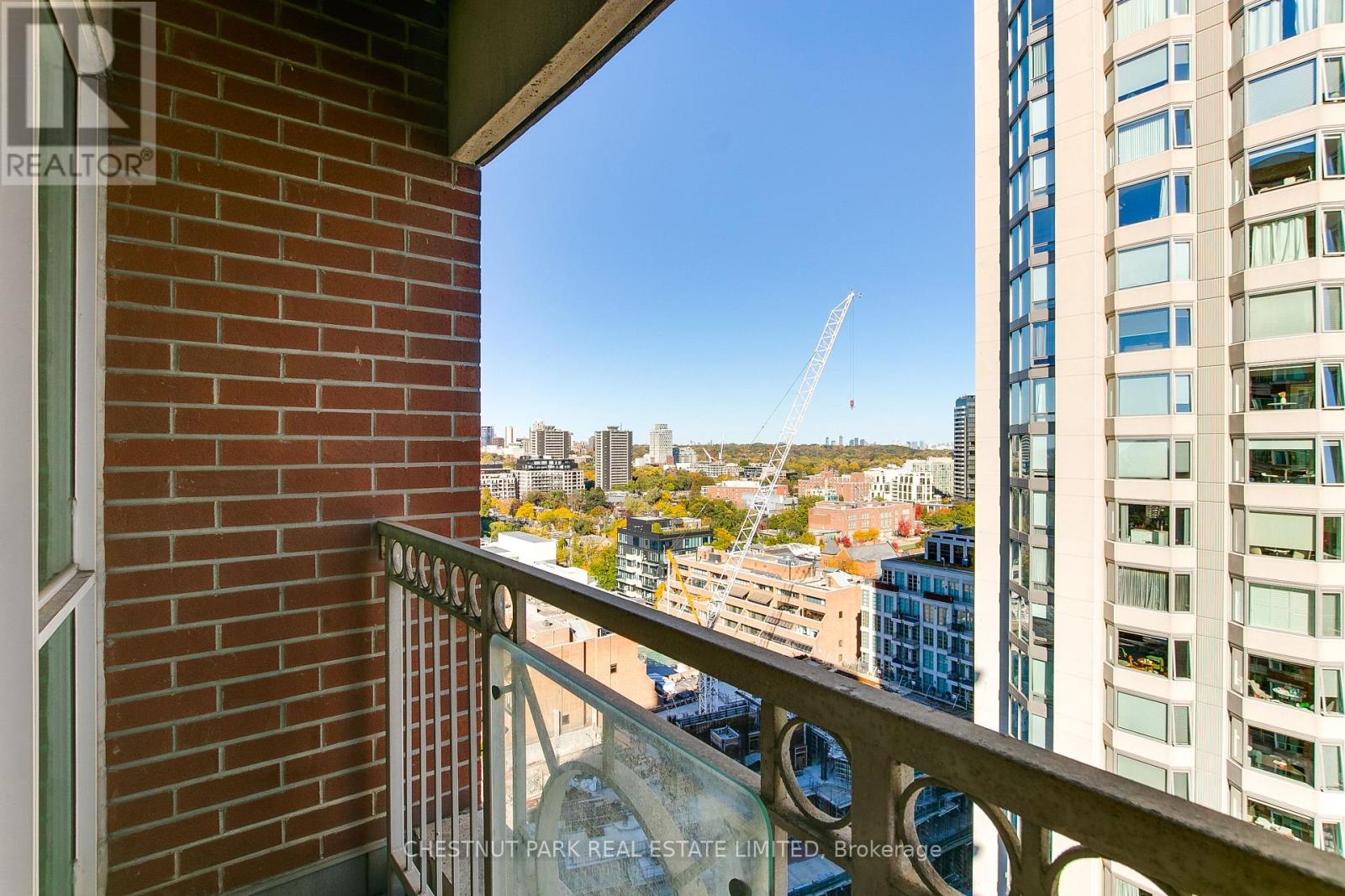1902 - 38 Avenue Road, Toronto, Ontario  M5R 2G2 - Photo 22 - C14105500