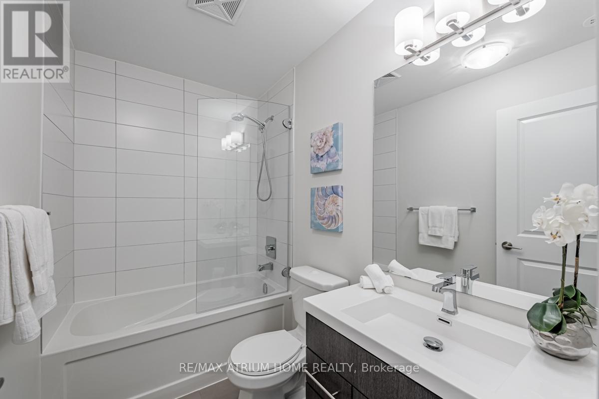 18 - 780 Sheppard Avenue E, Toronto (Bayview Village), Ontario  M2K 0E8 - Photo 16 - C14105536