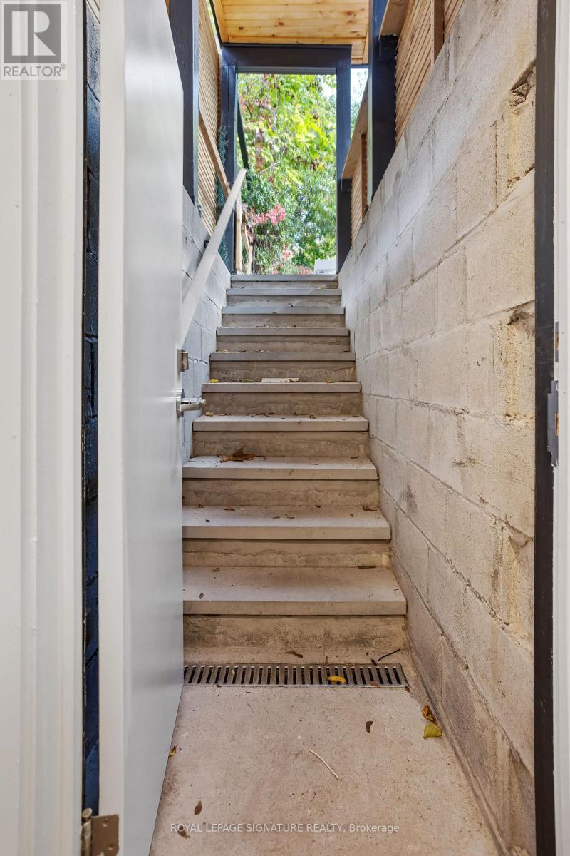 Lower - 231 Havelock Street, Toronto (Dufferin Grove), Ontario  M6H 3B8 - Photo 4 - C14105548
