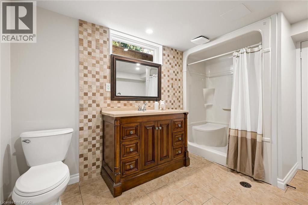 18 Evelyn Crescent, Kitchener, Ontario  N2A 1G9 - Photo 22 - 40872960