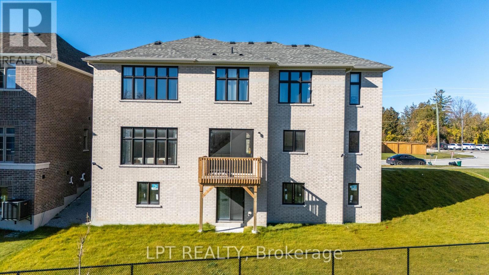 3 Rail Trail Court, Georgina (Sutton & Jackson's Point), Ontario  L0E 1R0 - Photo 33 - N14105532