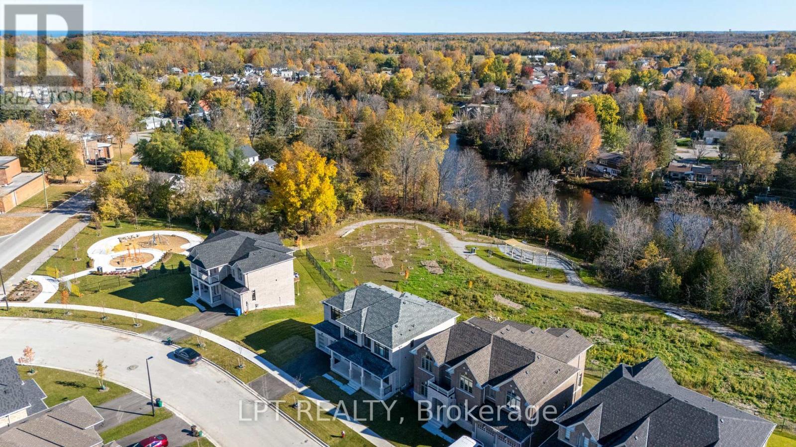 3 Rail Trail Court, Georgina (Sutton & Jackson's Point), Ontario  L0E 1R0 - Photo 35 - N14105532