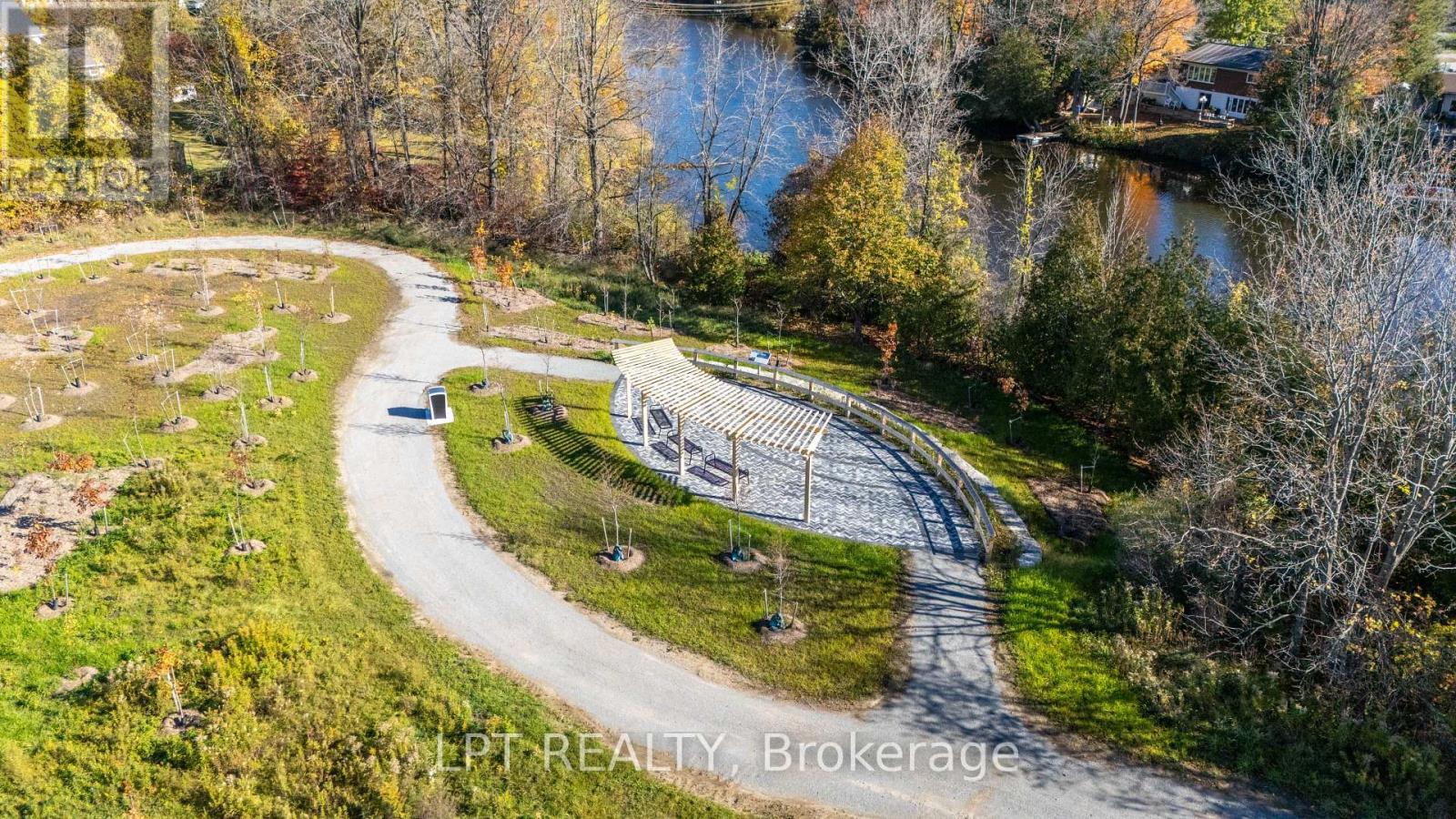 3 Rail Trail Court, Georgina (Sutton & Jackson's Point), Ontario  L0E 1R0 - Photo 39 - N14105532