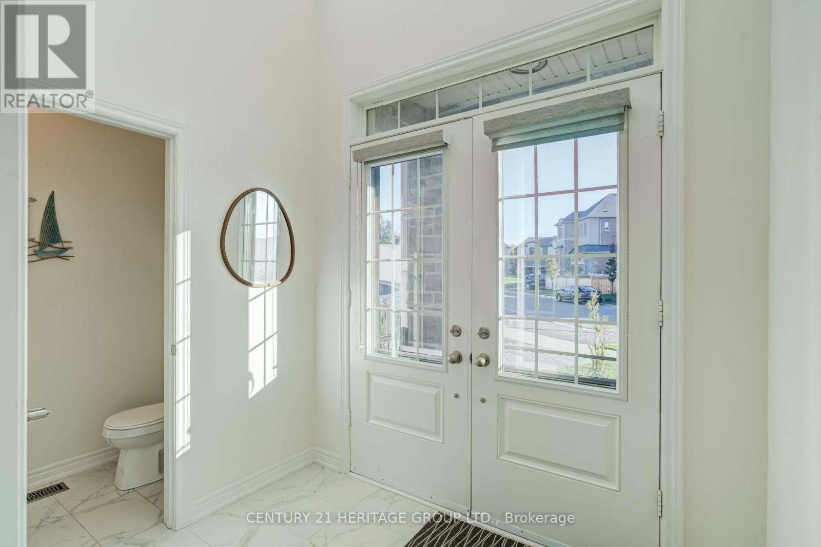 8 Pietrowski Drive, Georgina (Keswick North), Ontario  L4P 0J7 - Photo 4 - N14105546
