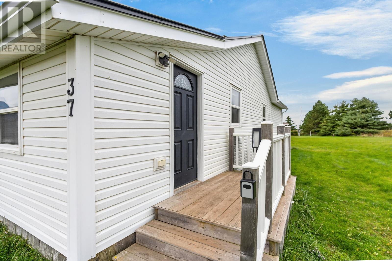 37 Wild Flower Lane, Darnley, Prince Edward Island  C0B 1M0 - Photo 15 - 202625216