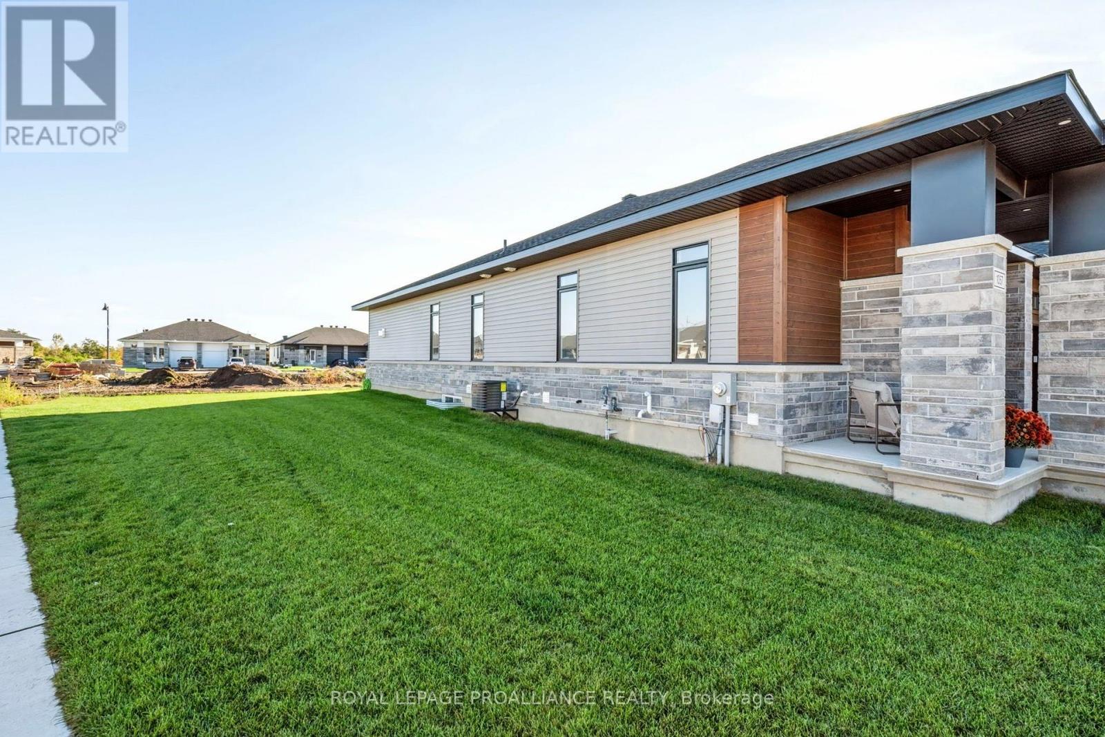 1057 Moore Street, Brockville, Ontario  K6V 0H1 - Photo 39 - X14105466