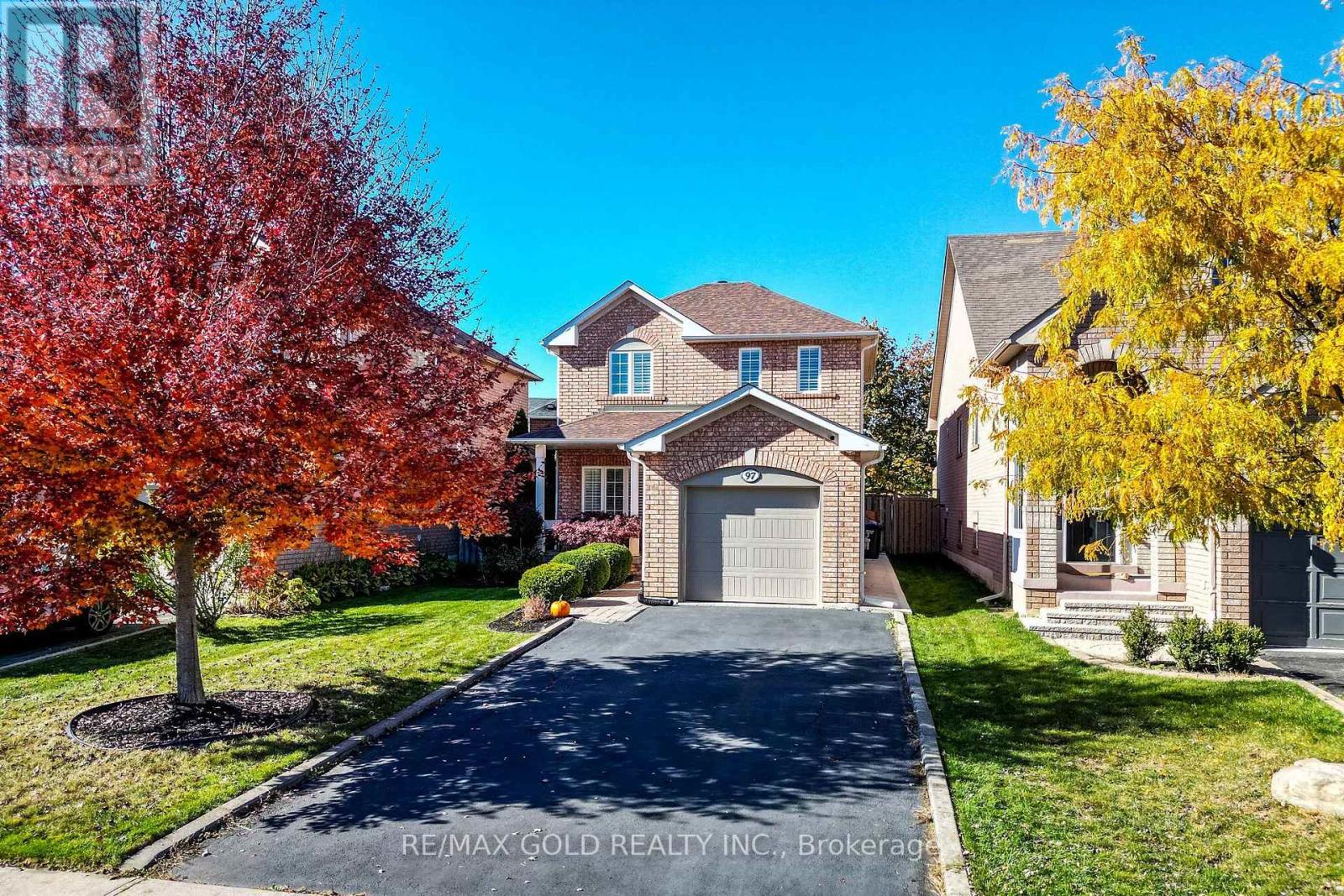 97 Sundridge Street, Brampton (Snelgrove), Ontario  L7A 1J8 - Photo 2 - W14105480