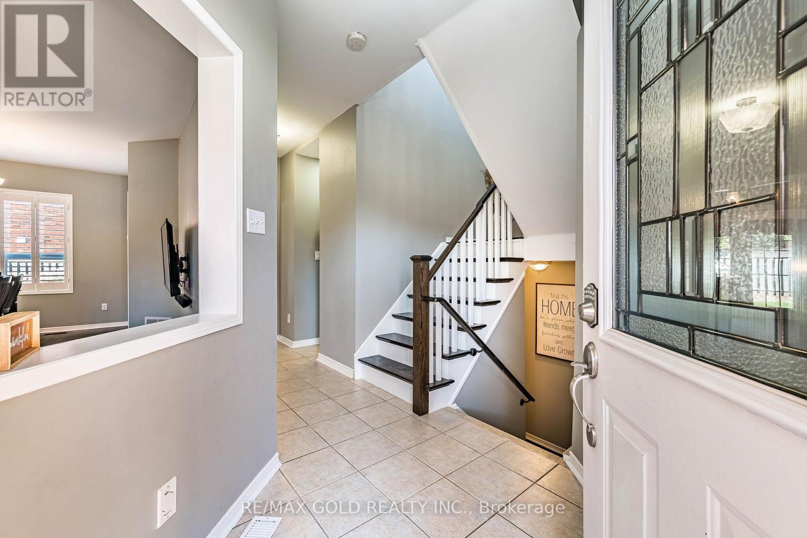 97 Sundridge Street, Brampton (Snelgrove), Ontario  L7A 1J8 - Photo 7 - W14105480