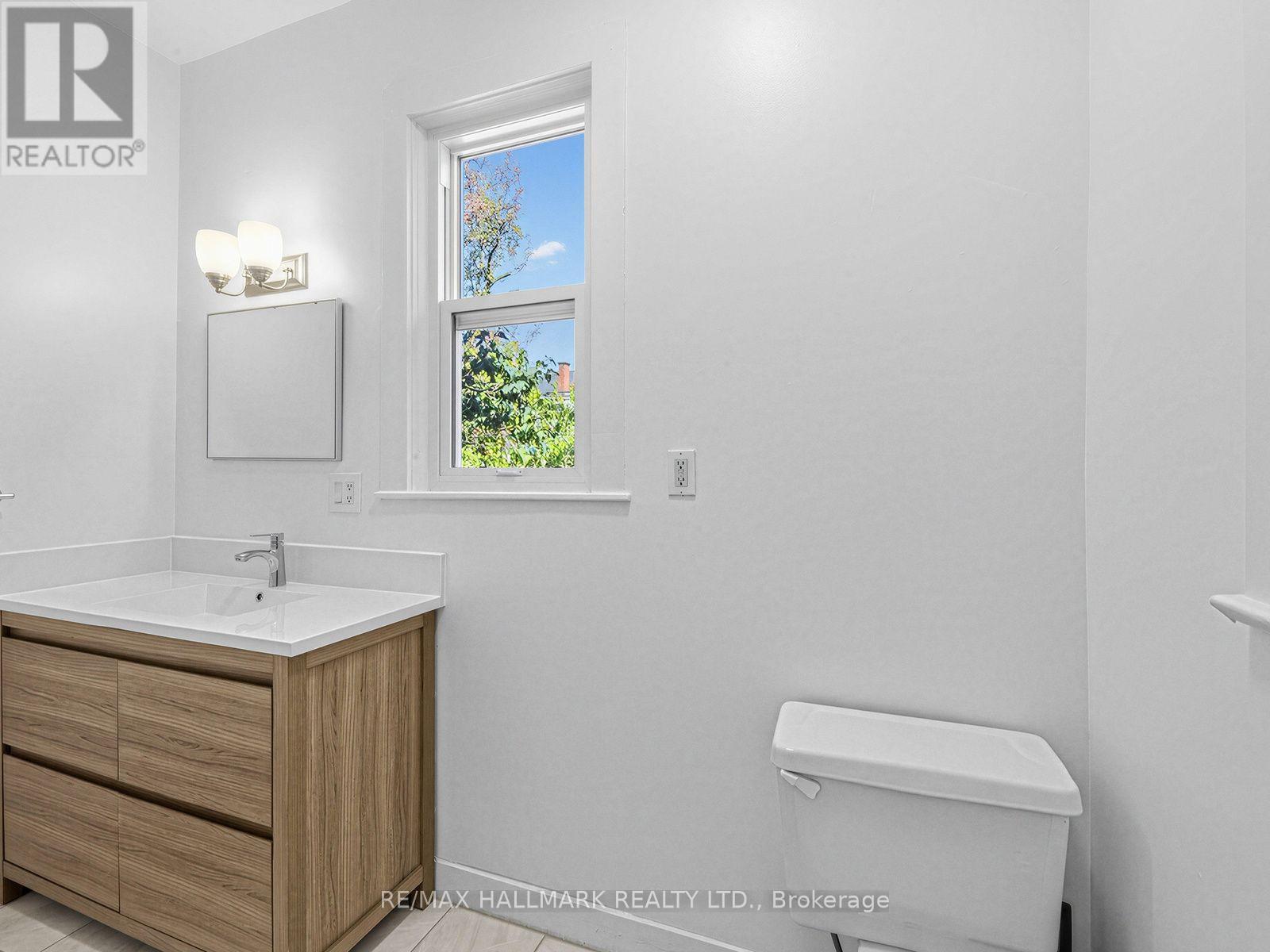 1 - 43 Highview Crescent, Toronto (Corso Italia-Davenport), Ontario  M6H 2Y3 - Photo 21 - W14105486