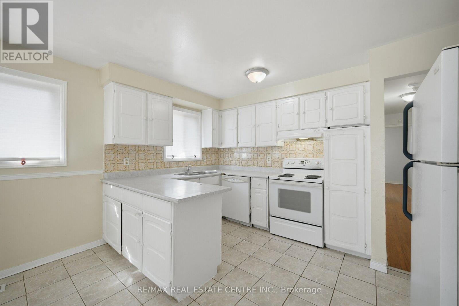 10 Major Oaks Drive, Brampton (Madoc), Ontario  L6V 3K2 - Photo 16 - W14105492