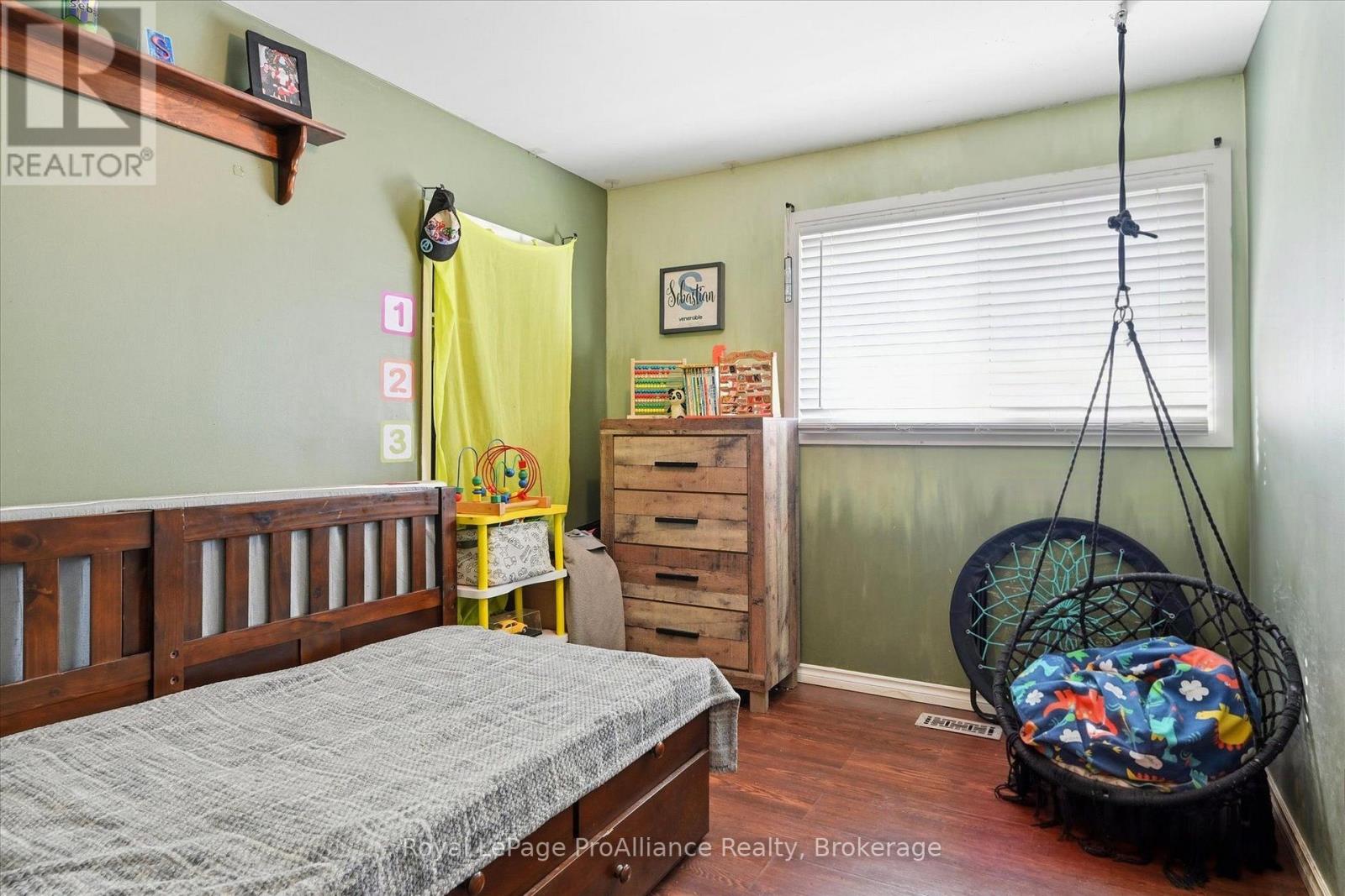 854 Barnardo Avenue, Peterborough, Ontario  K9H 5V9 - Photo 17 - X14098474