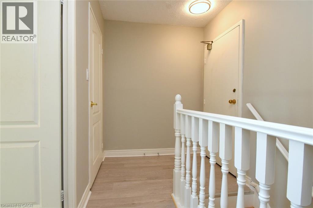 10 John Street Unit# 411, Dundas, Ontario  L9H 1V4 - Photo 10 - 40872475