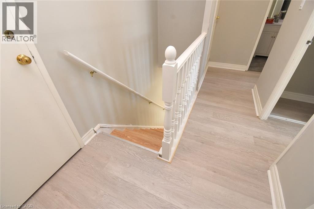 10 John Street Unit# 411, Dundas, Ontario  L9H 1V4 - Photo 11 - 40872475