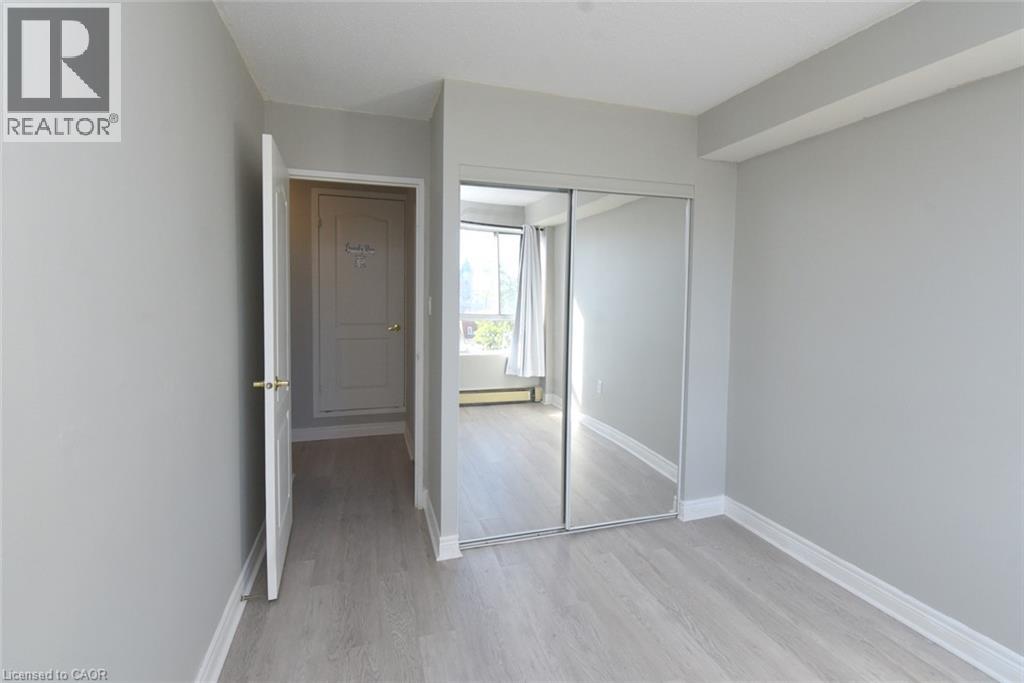 10 John Street Unit# 411, Dundas, Ontario  L9H 1V4 - Photo 13 - 40872475