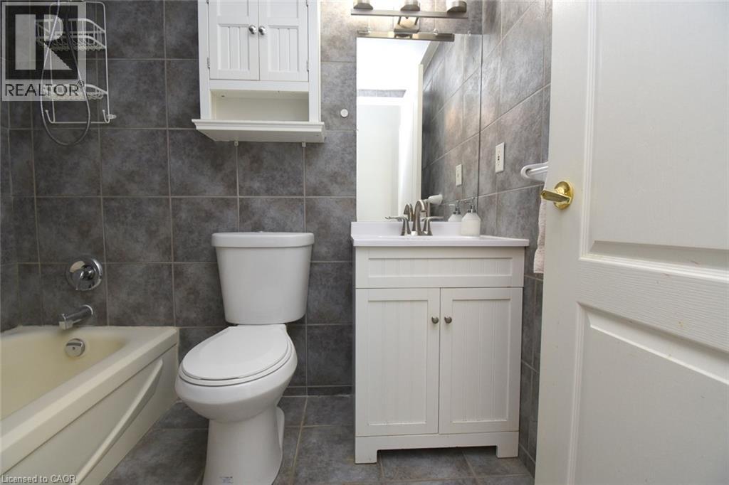 10 John Street Unit# 411, Dundas, Ontario  L9H 1V4 - Photo 16 - 40872475