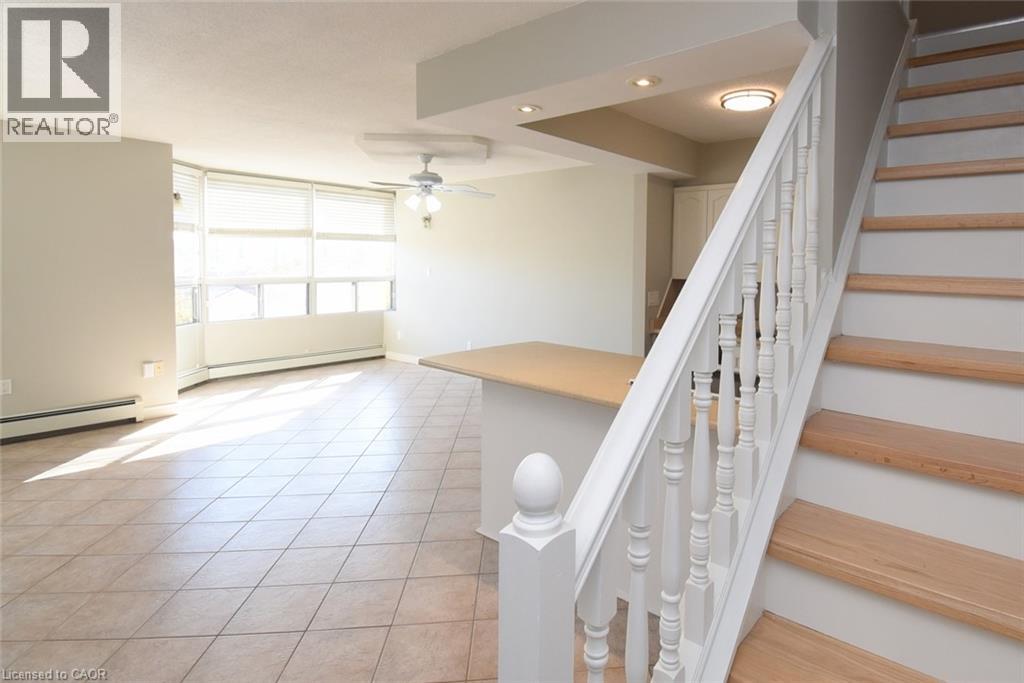 10 John Street Unit# 411, Dundas, Ontario  L9H 1V4 - Photo 2 - 40872475