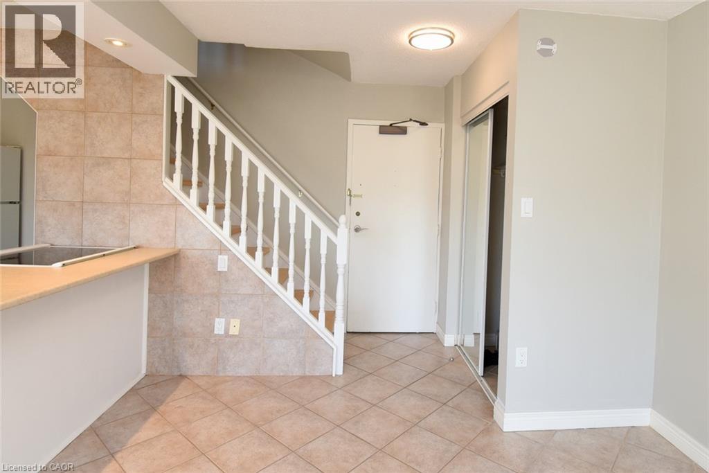 10 John Street Unit# 411, Dundas, Ontario  L9H 1V4 - Photo 3 - 40872475