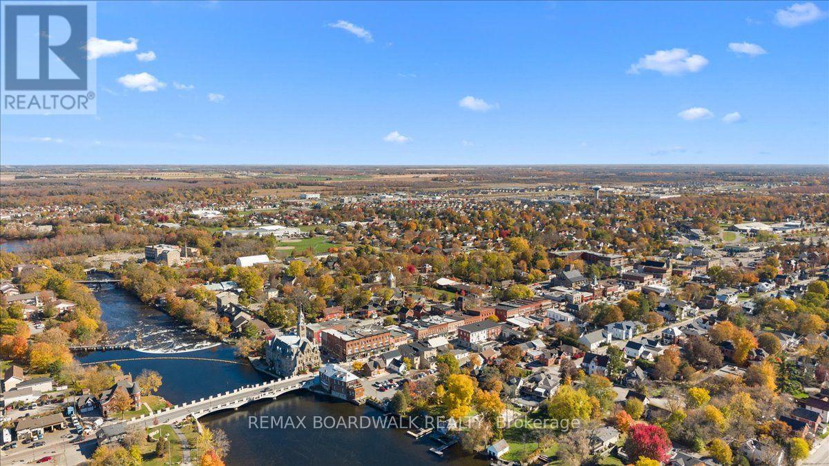 113 Bridge Street, Carleton Place, Ontario  K7C 2V4 - Photo 8 - X14104320